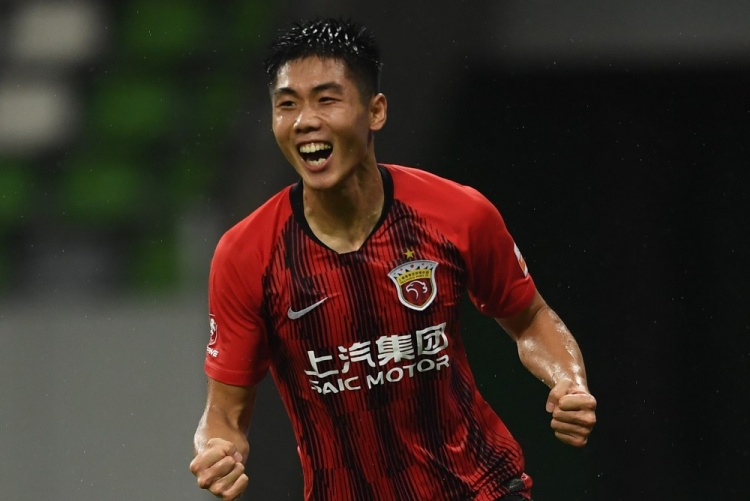 半场海港2-0领先津门虎