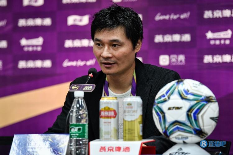 九牛击败豪门进军八强