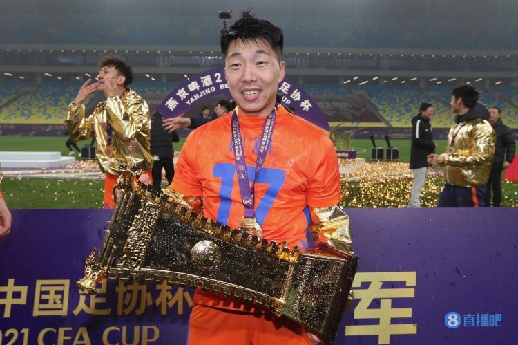李璇透露涉赌球员被抓震惊众人