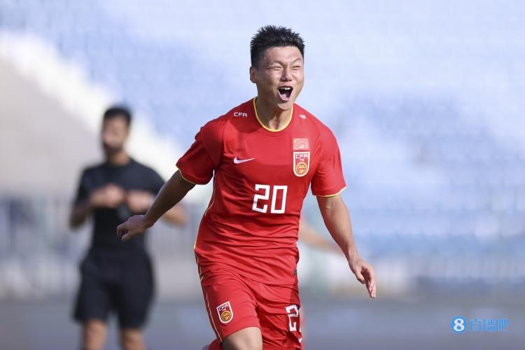 方昊卸下U系列战袍：以汗水铸就梦想