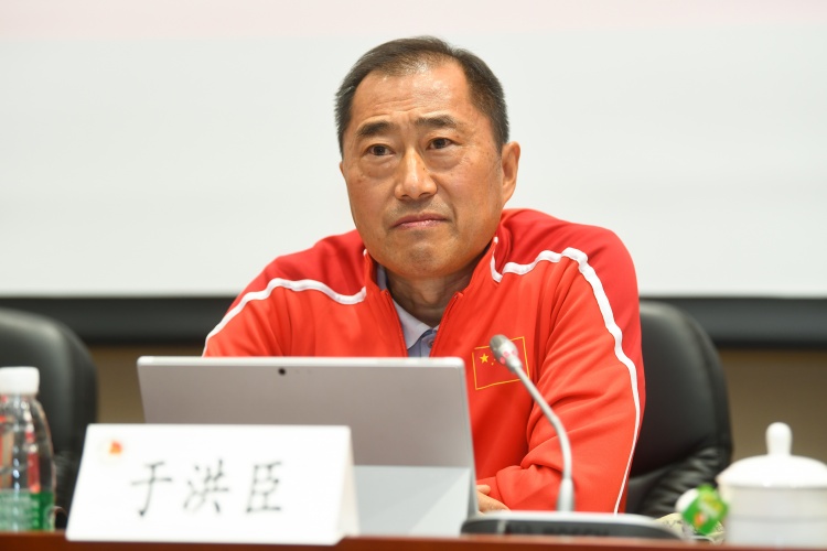 鲁能不服哨子于洪臣警告