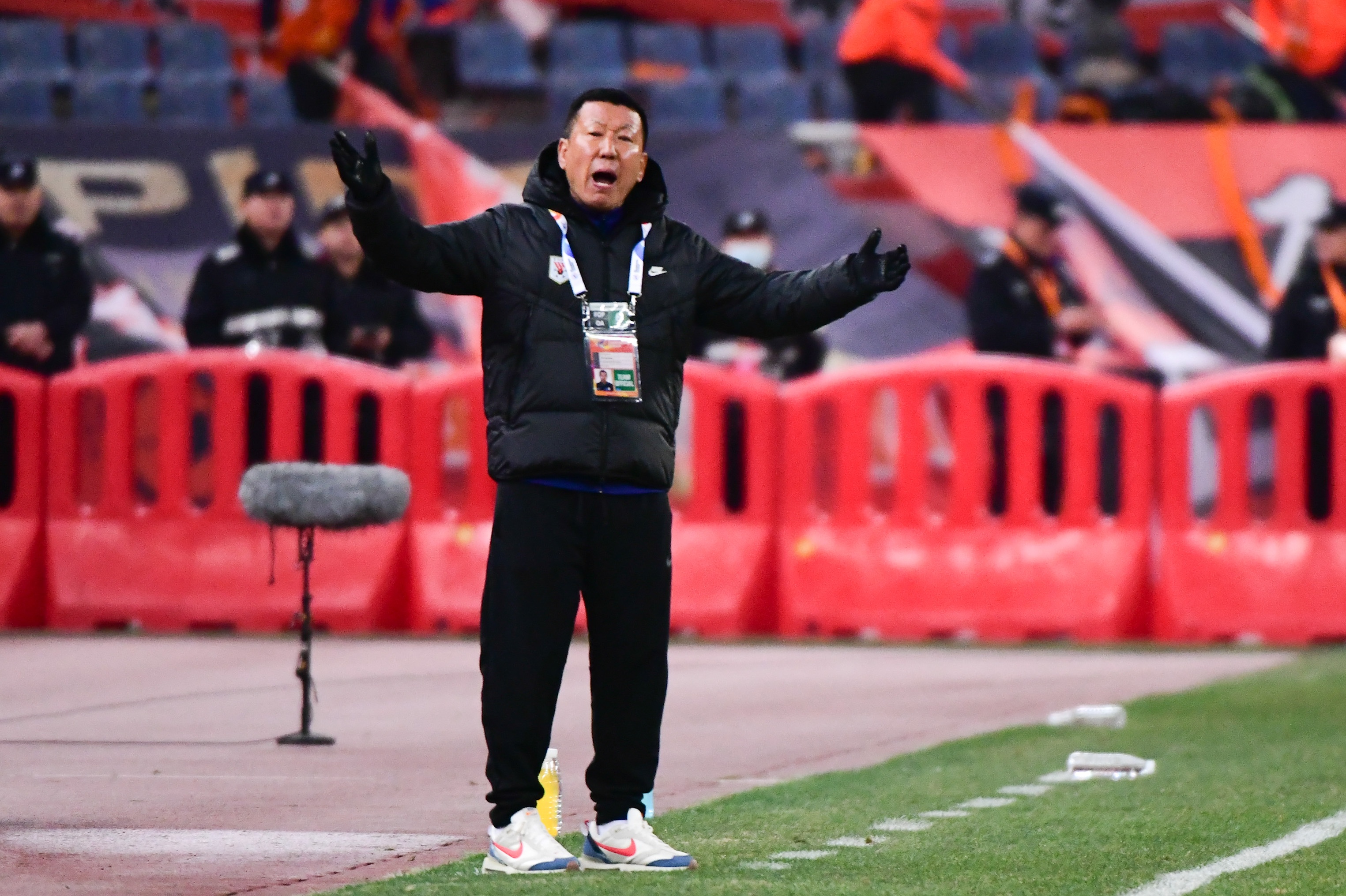 教练组给予泰山队休息日