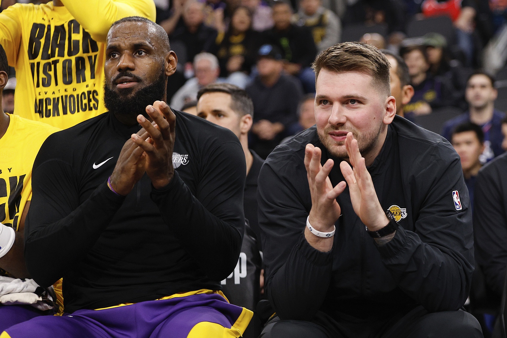  Lakers未来将采取最佳策略