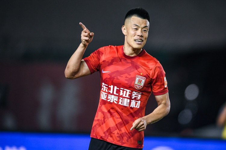 长春亚泰 vs 武汉三镇 拿到赛季首分